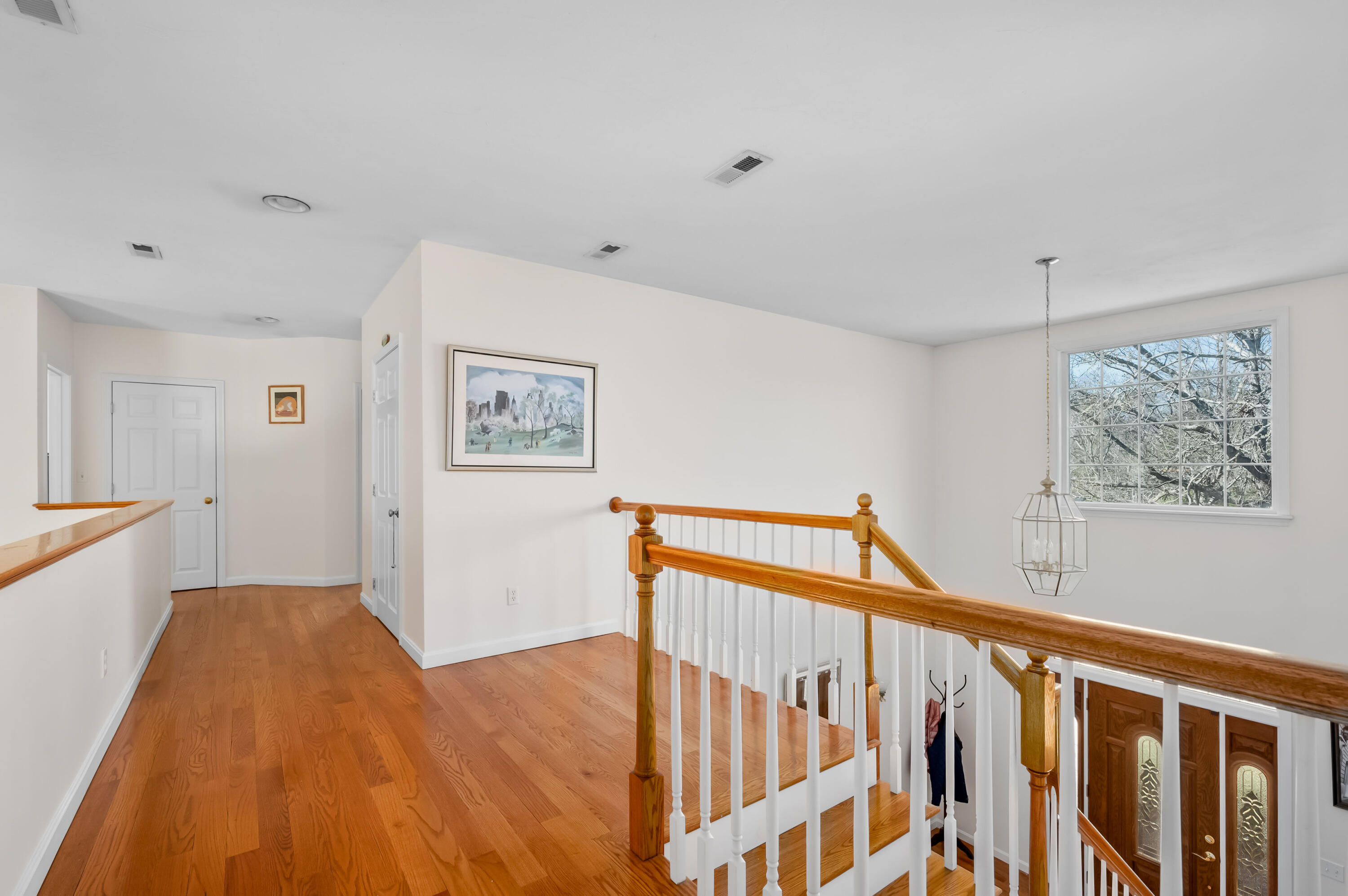 2 Centerville Avenue