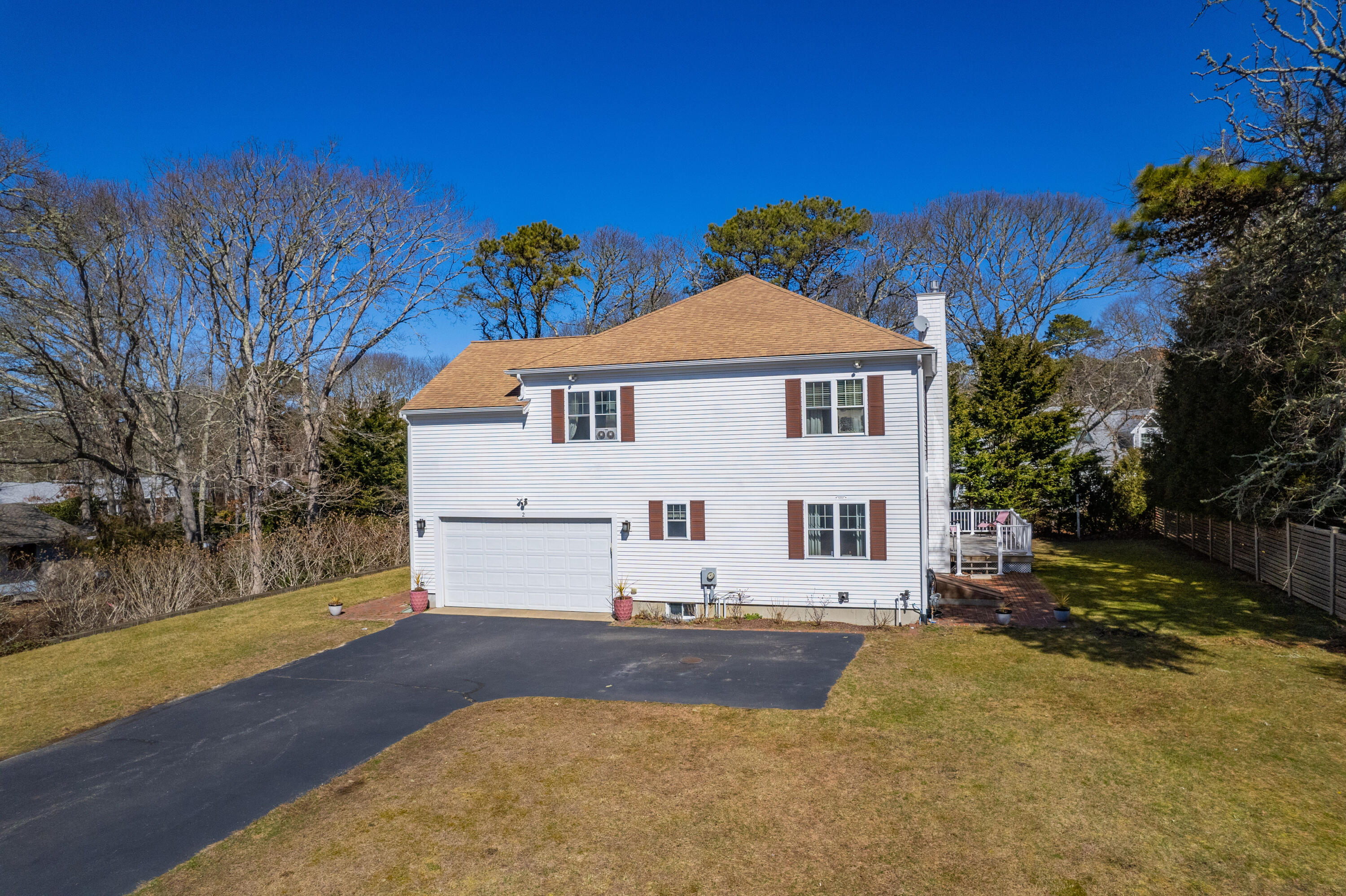 2 Centerville Avenue