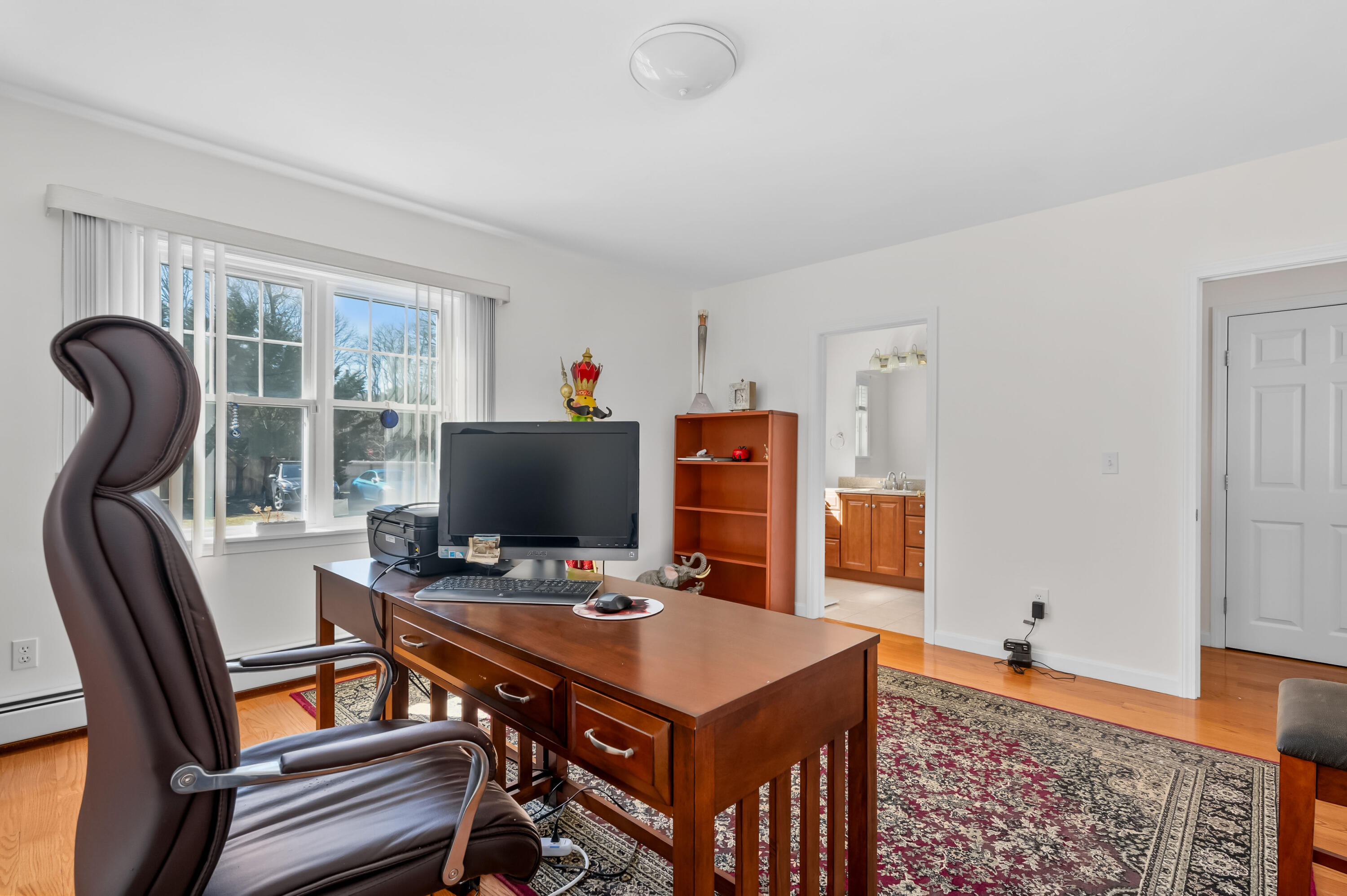 2 Centerville Avenue