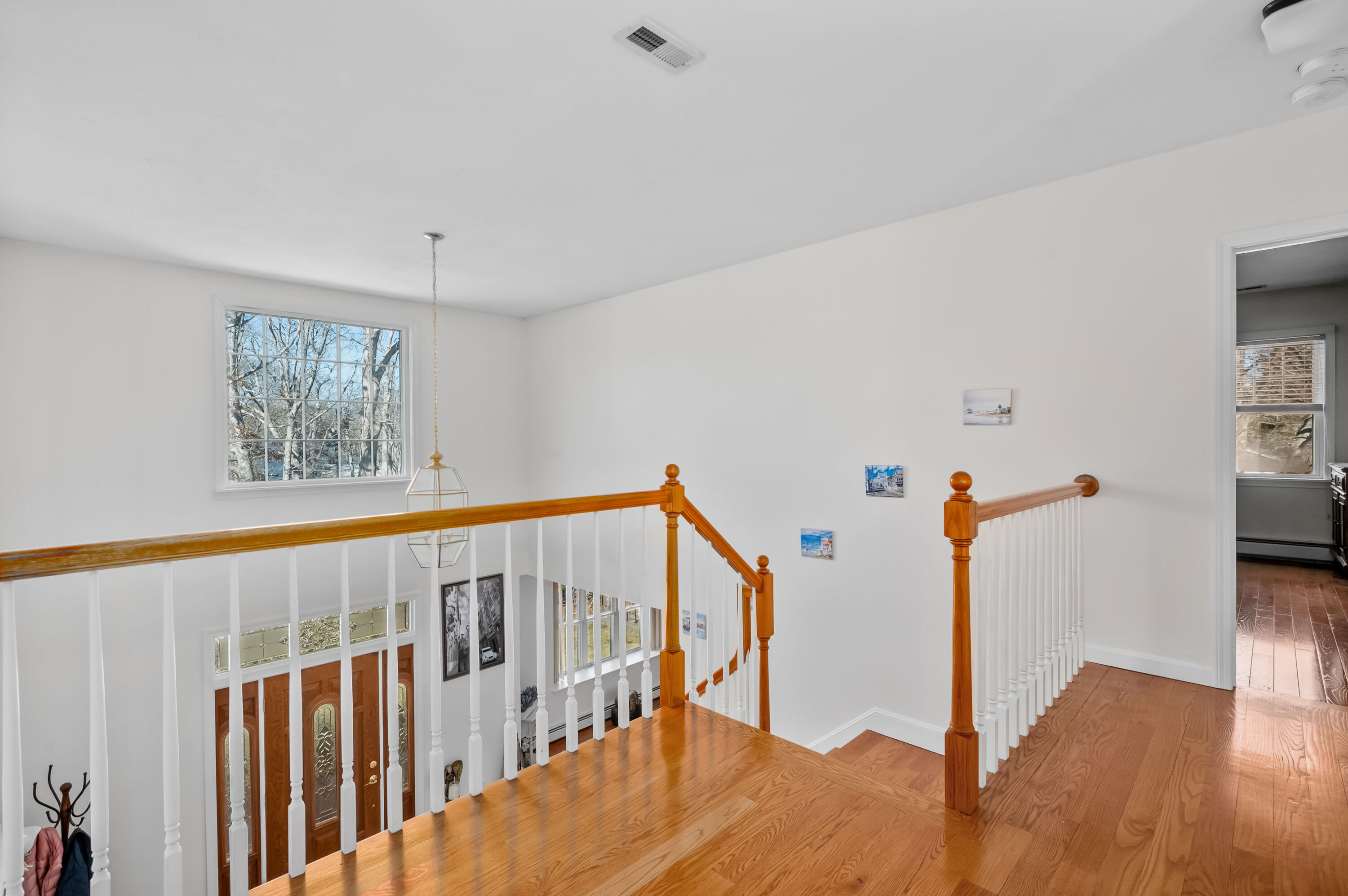 2 Centerville Avenue