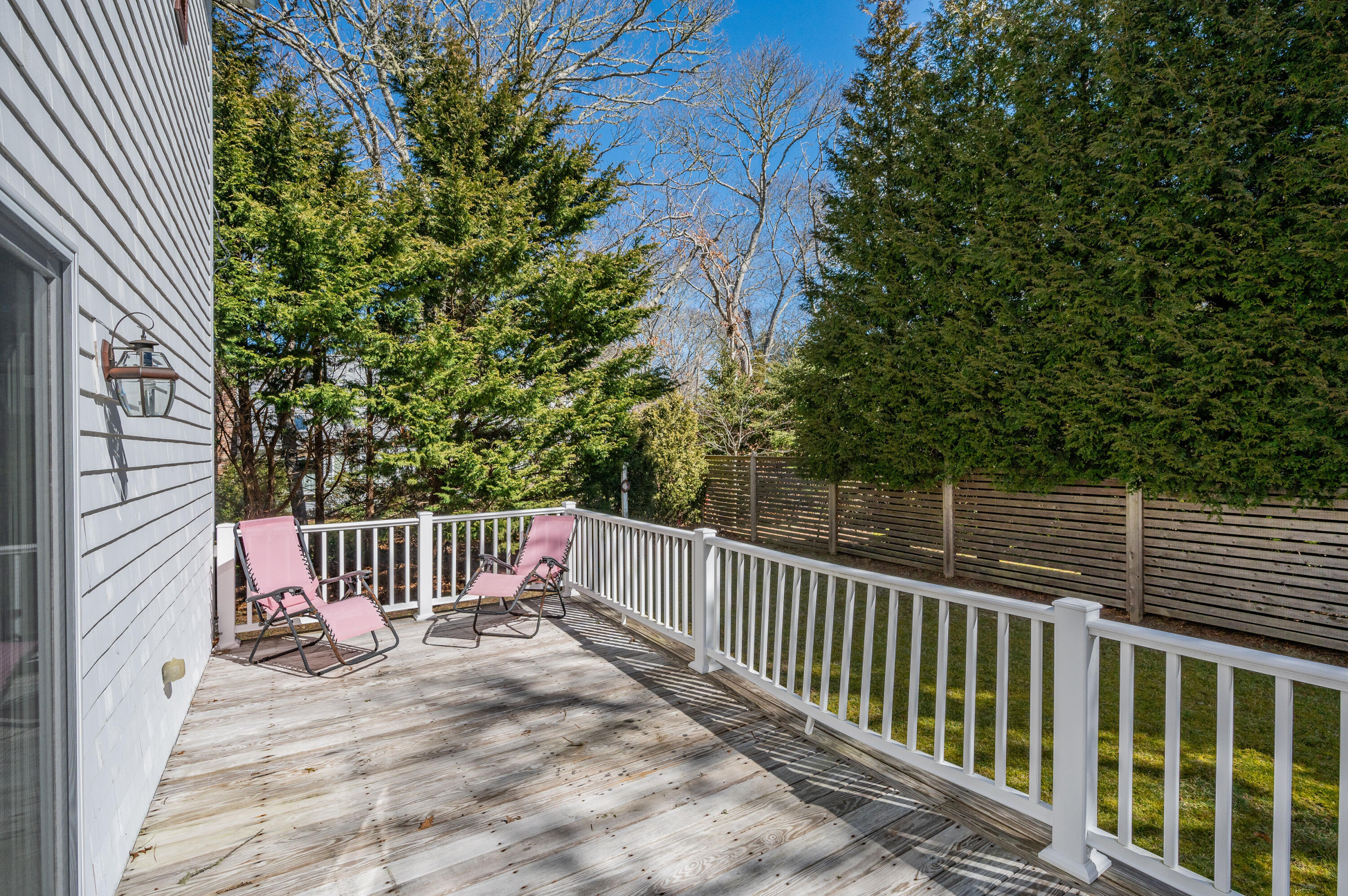 2 Centerville Avenue