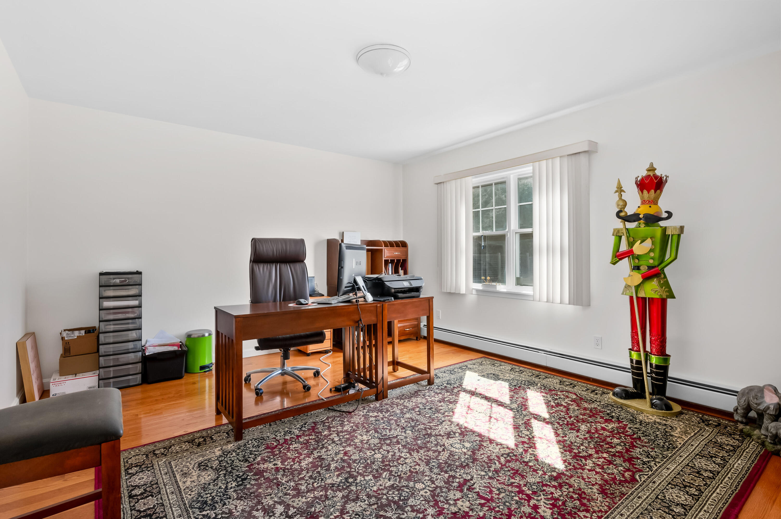 2 Centerville Avenue