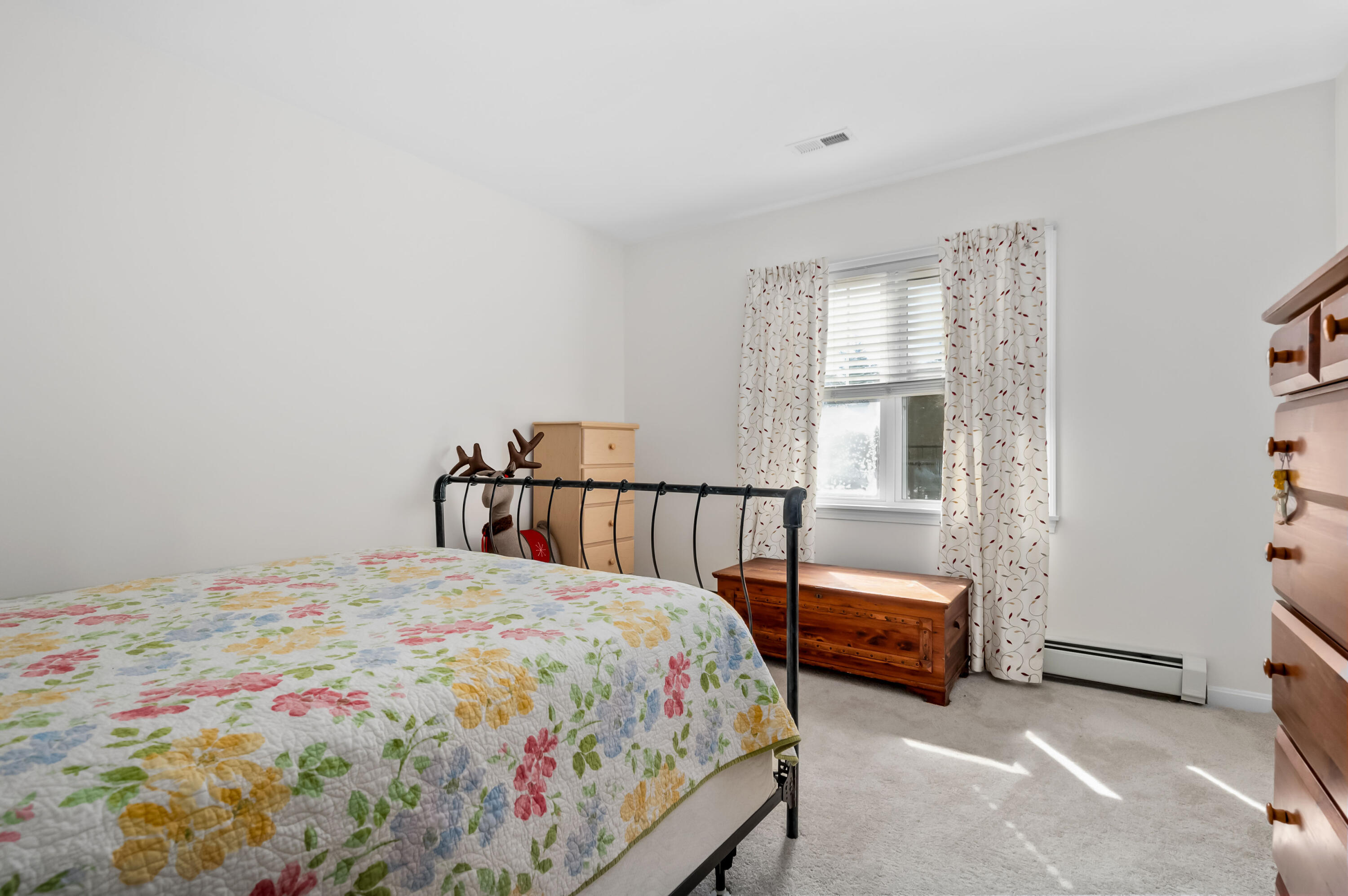 2 Centerville Avenue