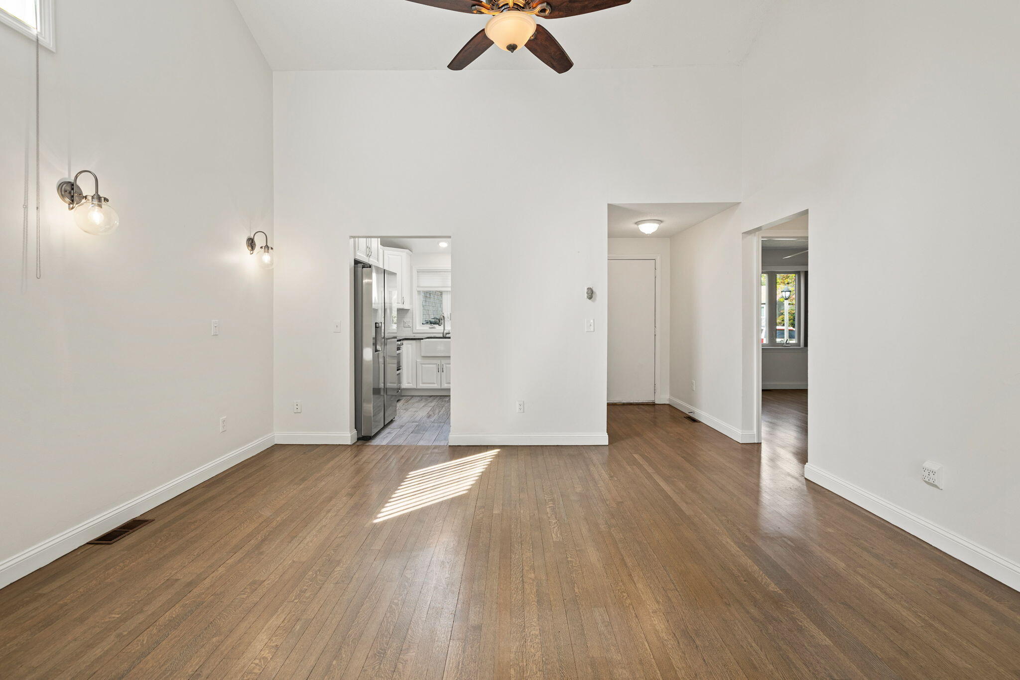 273 Seaward Bend