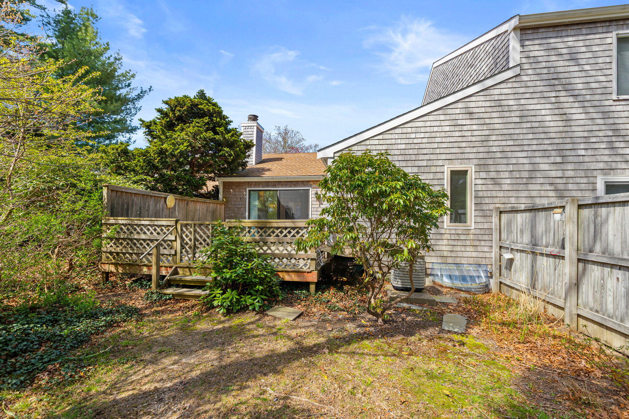 273 Seaward Bend