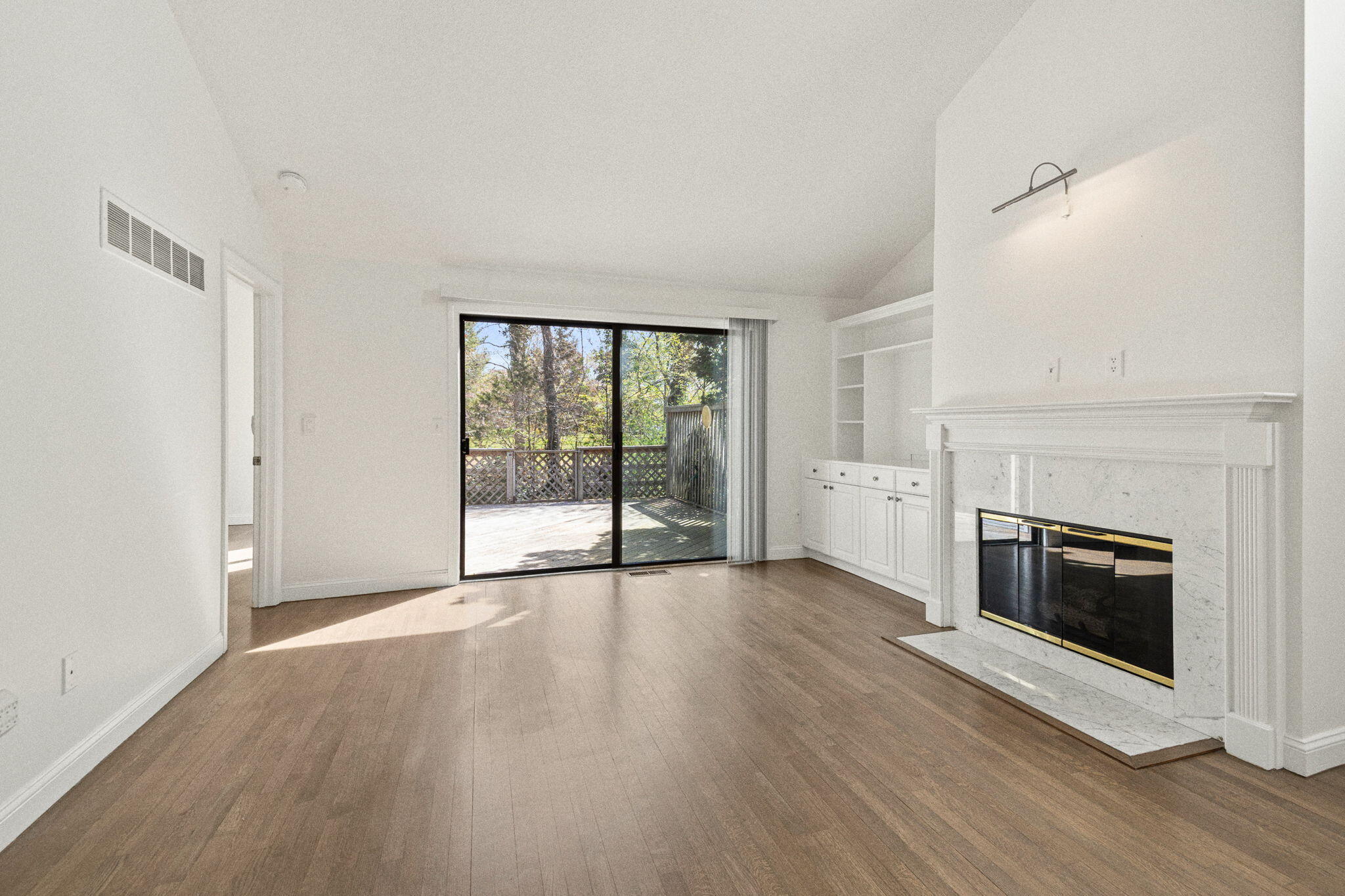 273 Seaward Bend
