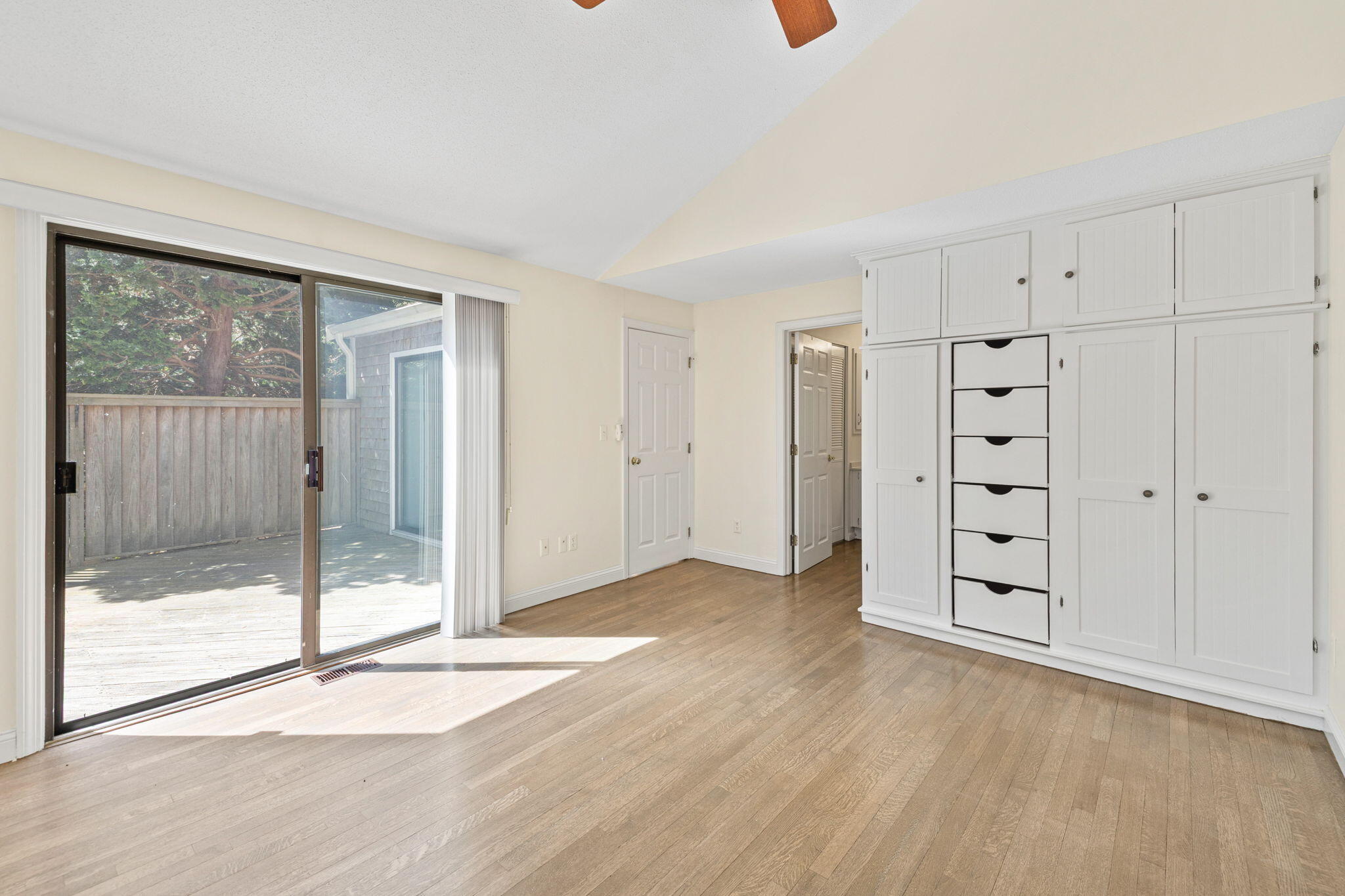 273 Seaward Bend
