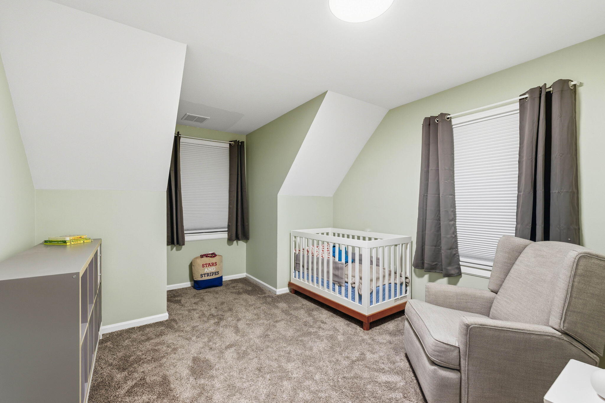 5 Carver Square Boulevard Unit: UNIT 5