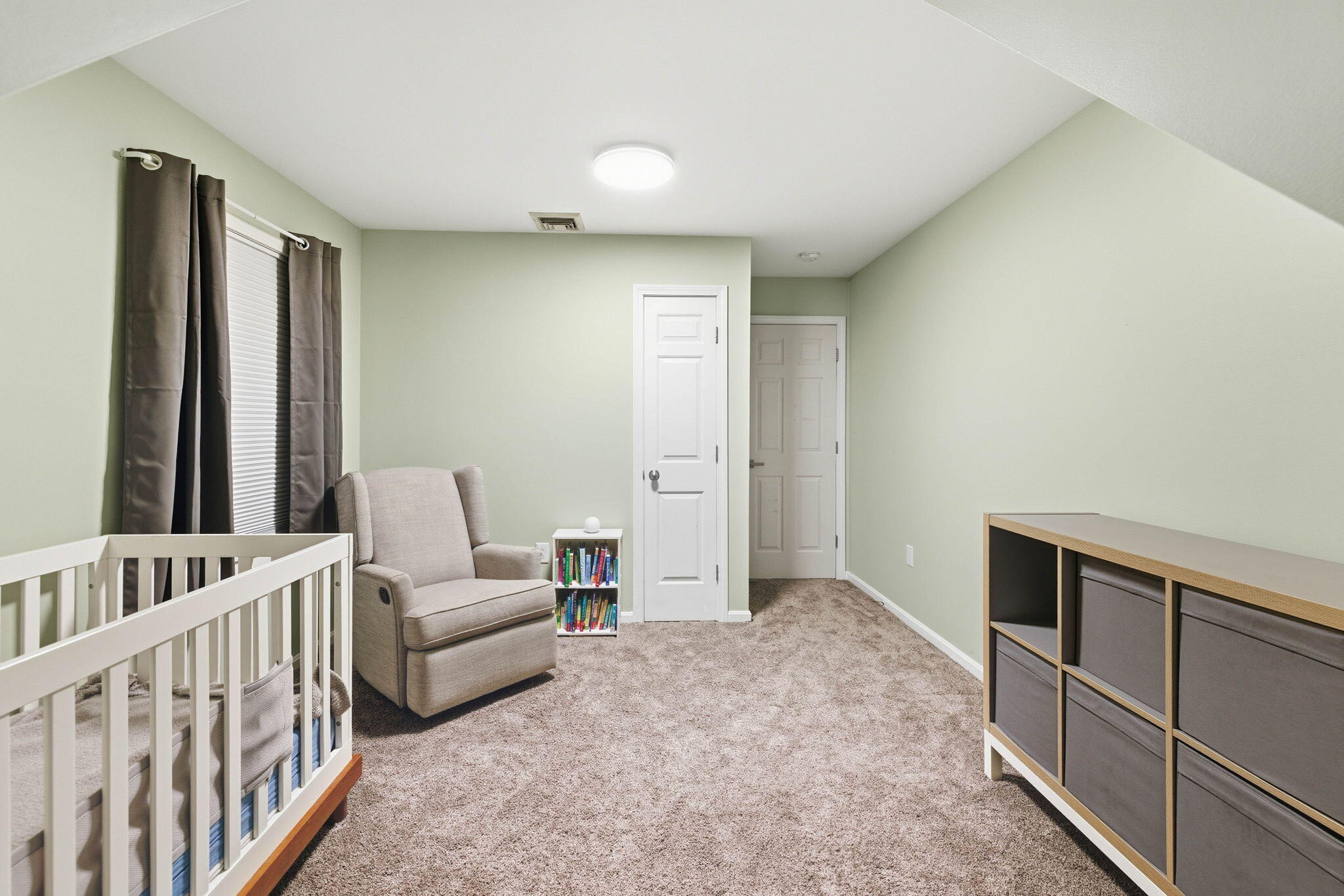 5 Carver Square Boulevard Unit: UNIT 5