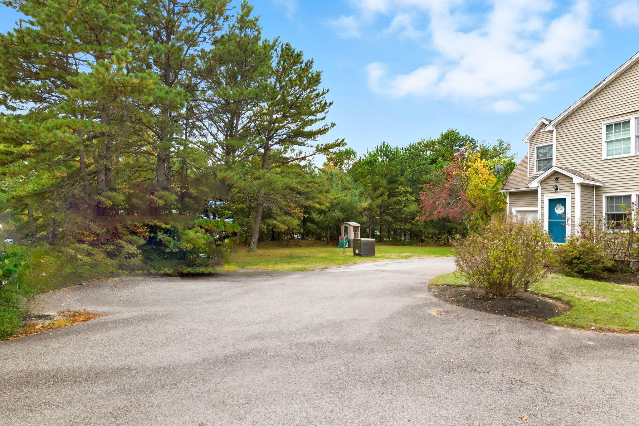 5 Carver Square Boulevard Unit: UNIT 5