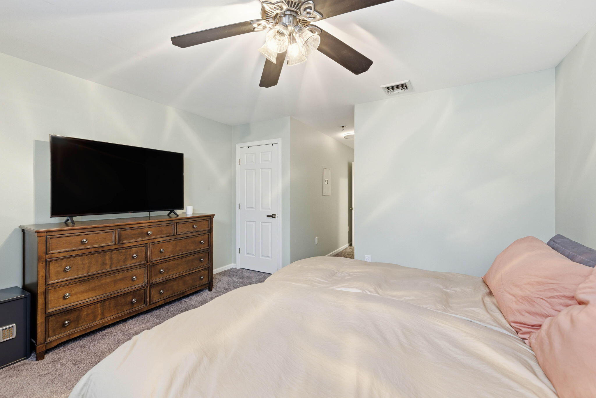 5 Carver Square Boulevard Unit: UNIT 5