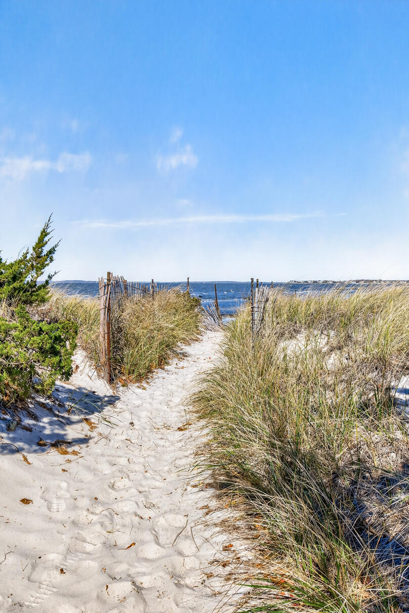 7 Pilgrim Path