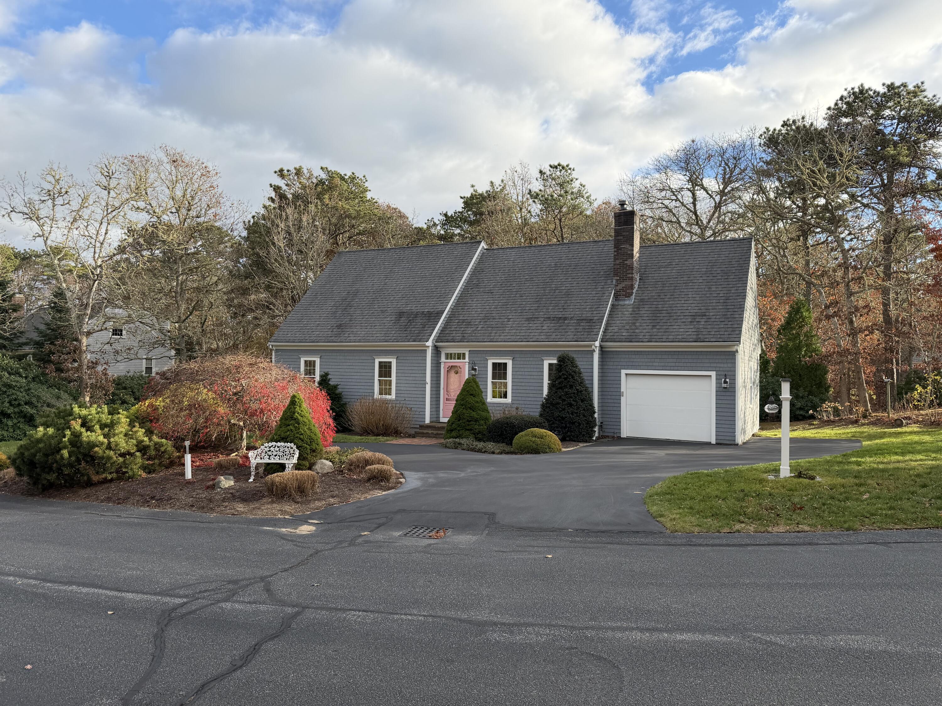 42 Marthas Lane