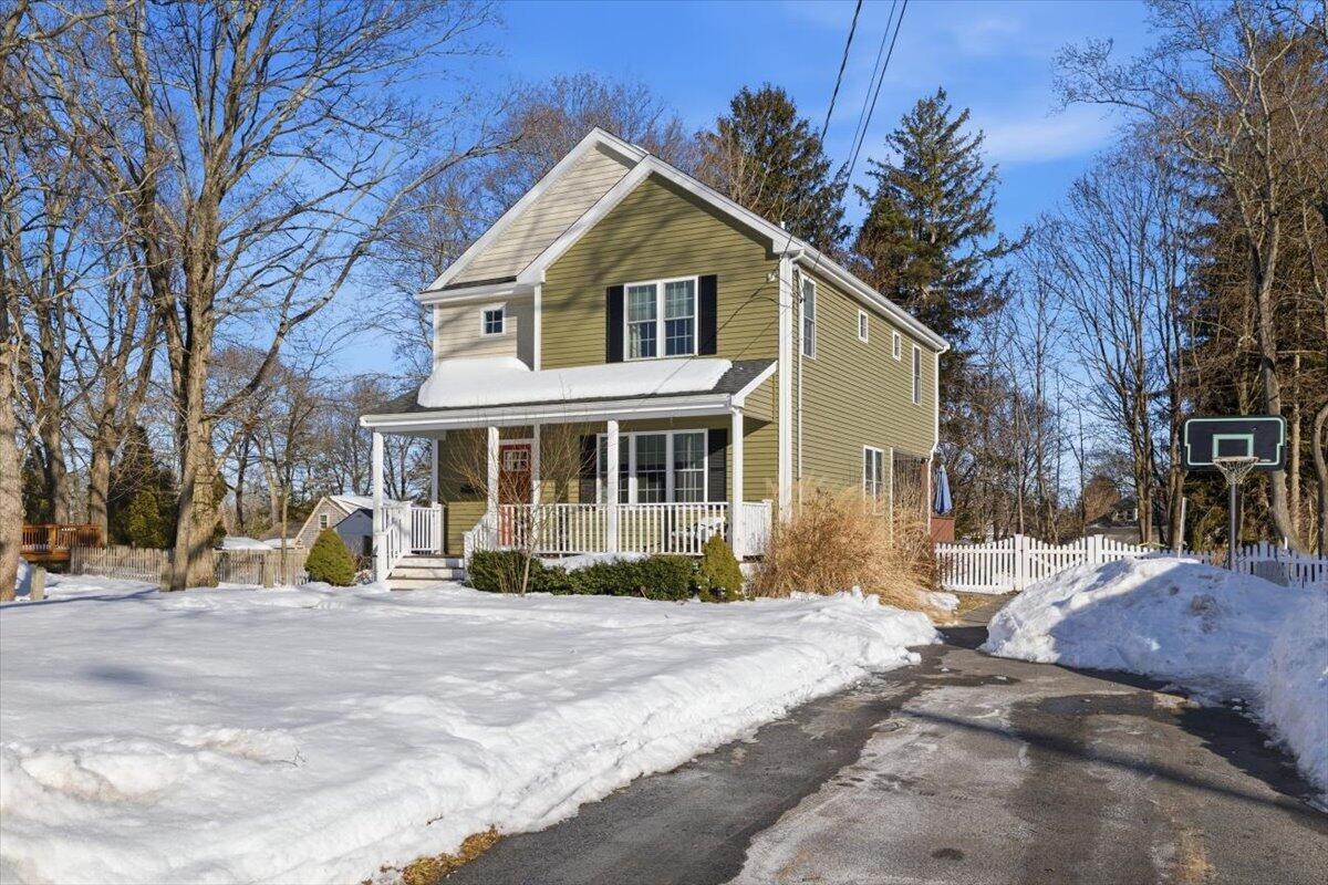 75 Oak Street