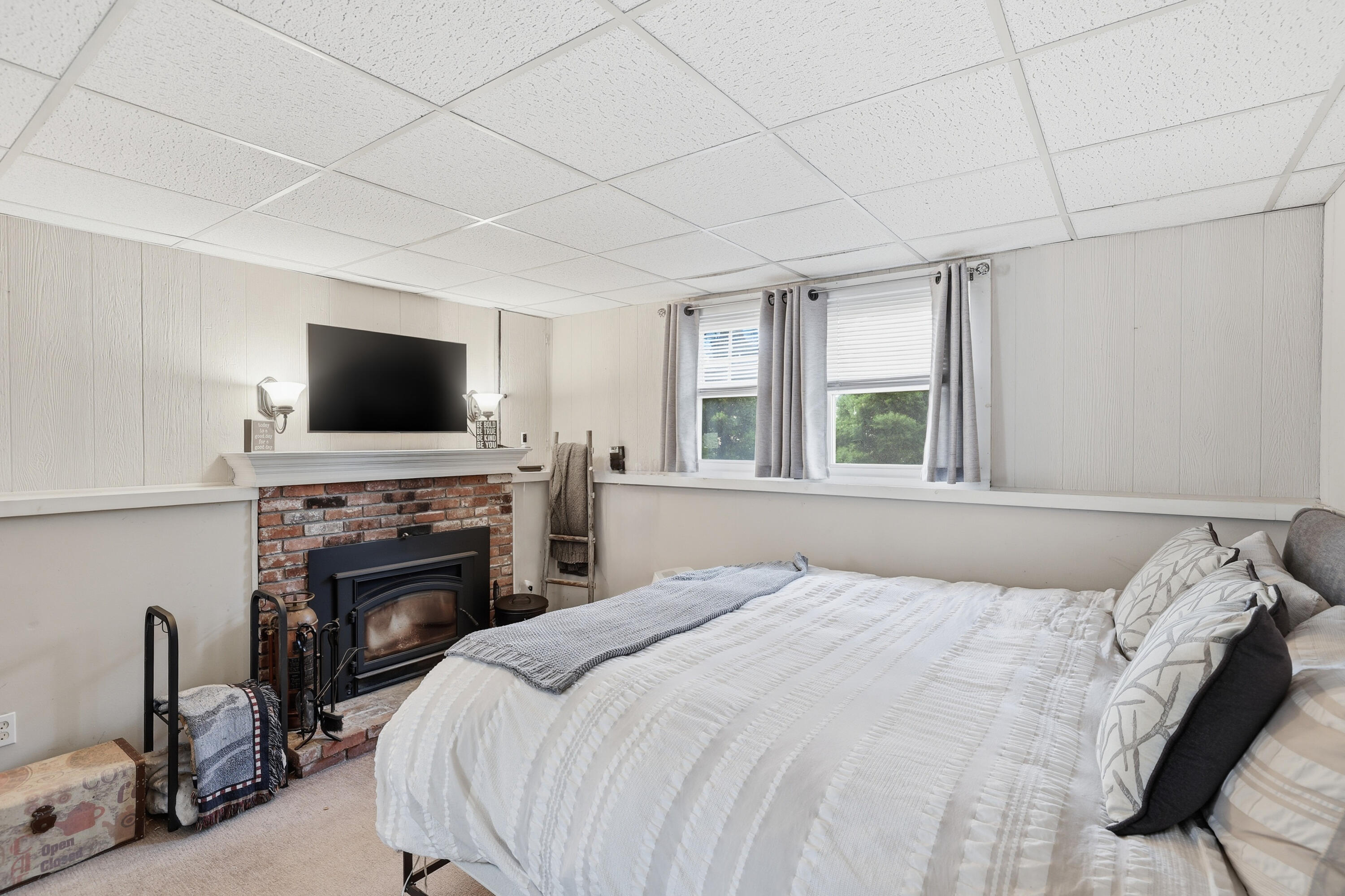 11 Duffy Drive