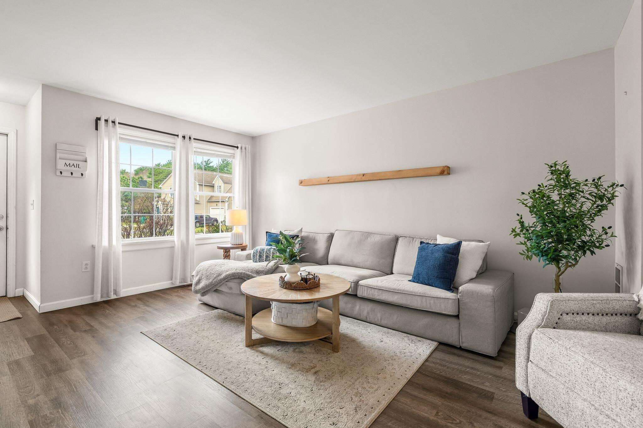 15 Carver Square Boulevard Unit: UNIT 15