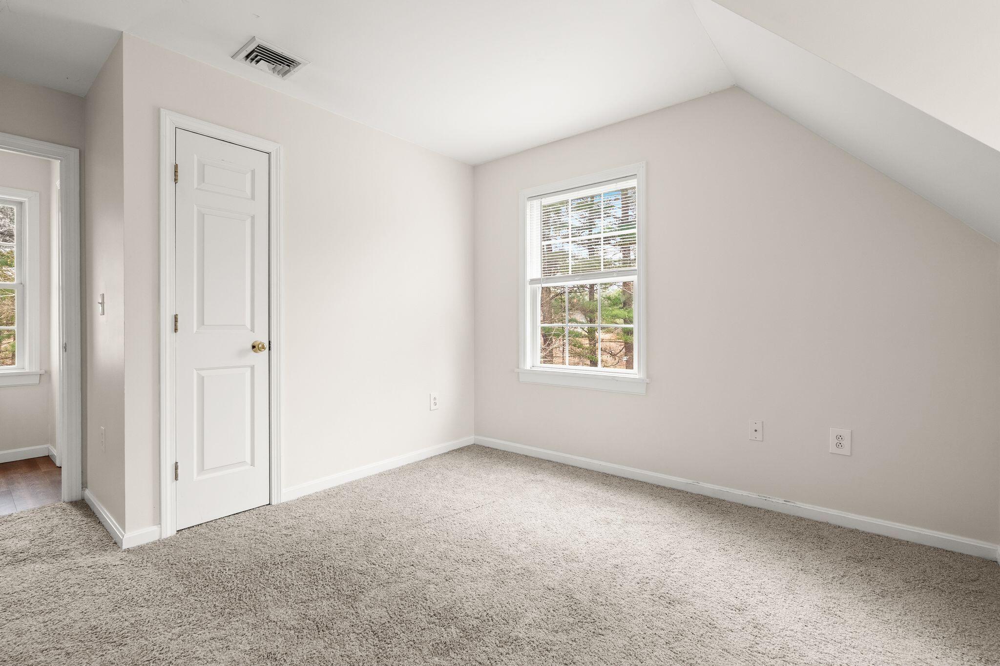 15 Carver Square Boulevard Unit: UNIT 15