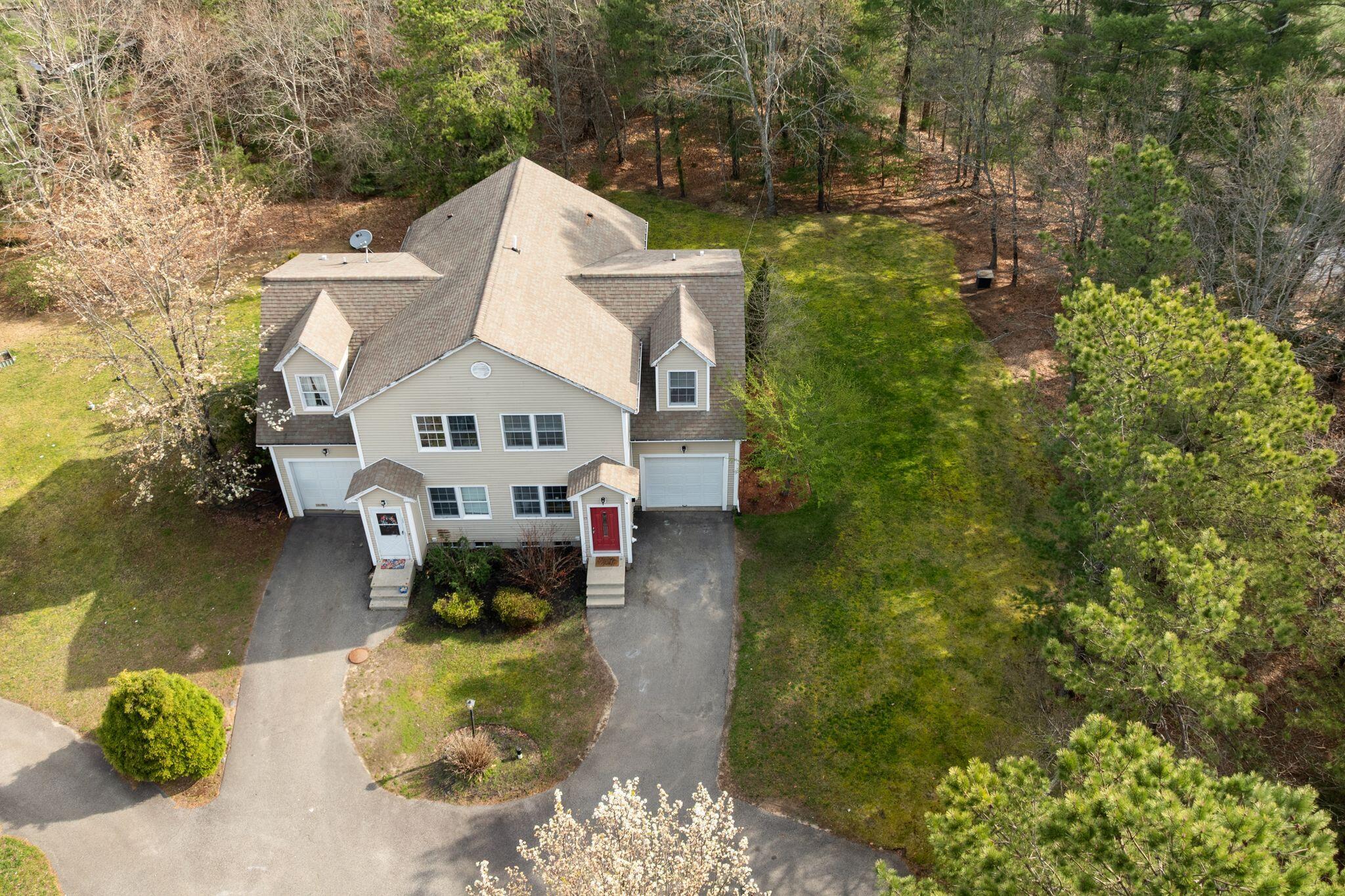 15 Carver Square Boulevard Unit: UNIT 15