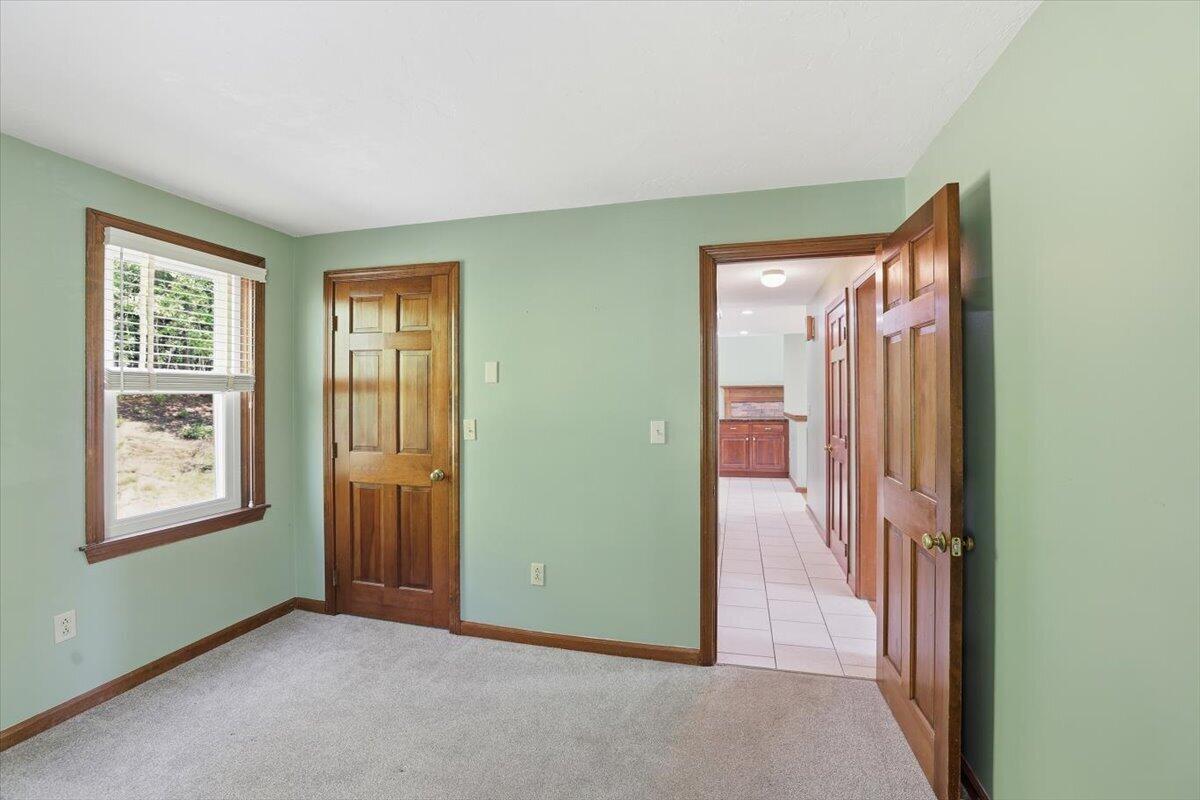 36 Kirk Circle