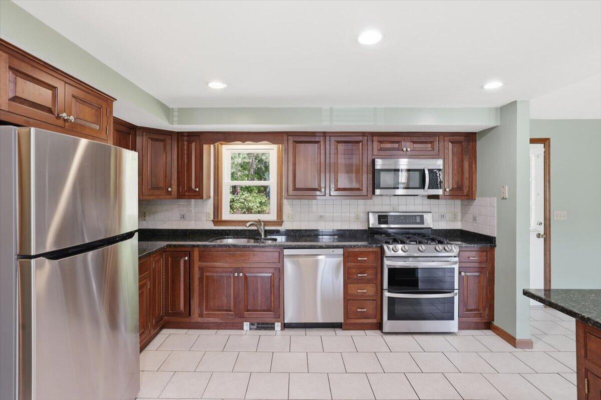 36 Kirk Circle