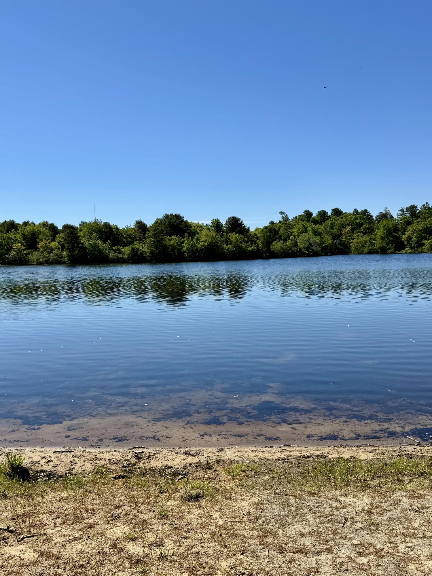 38 Agawam Lake Shore Drive