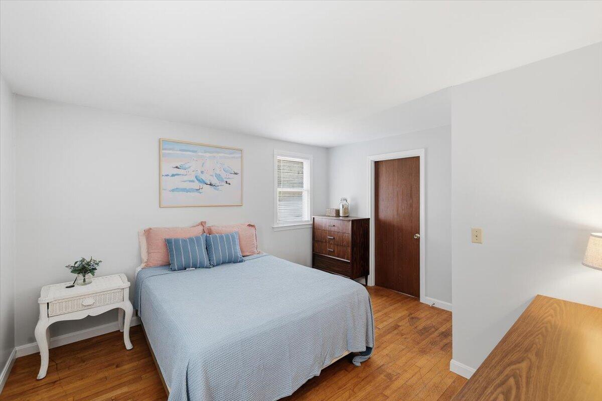 9 Deerfield Road