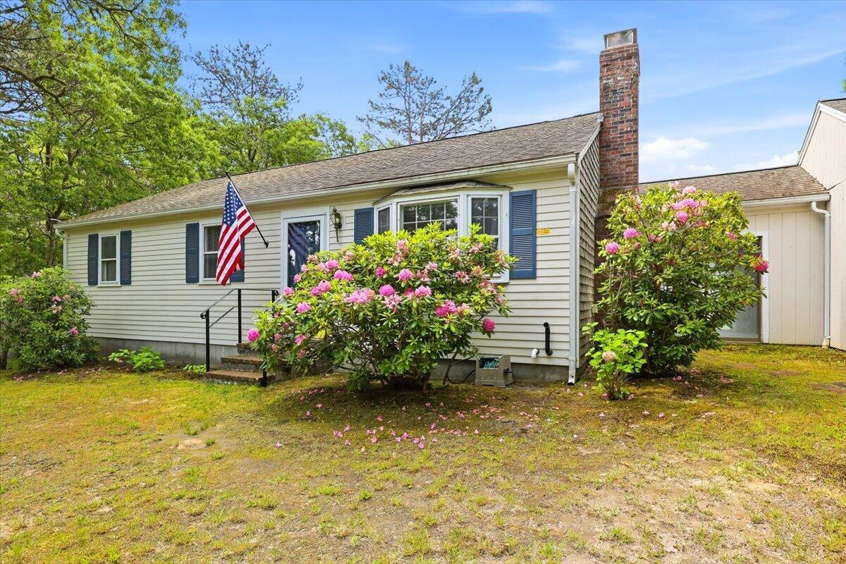 9 Deerfield Road