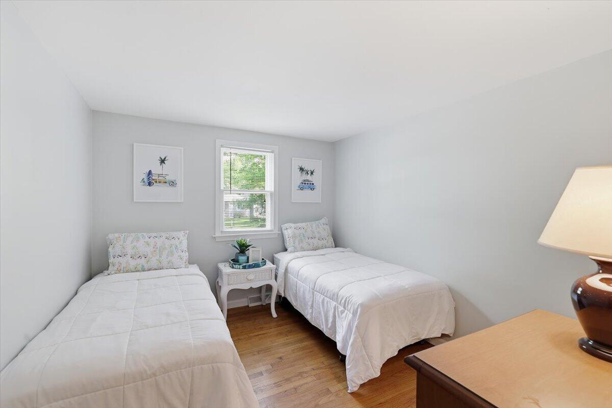 9 Deerfield Road