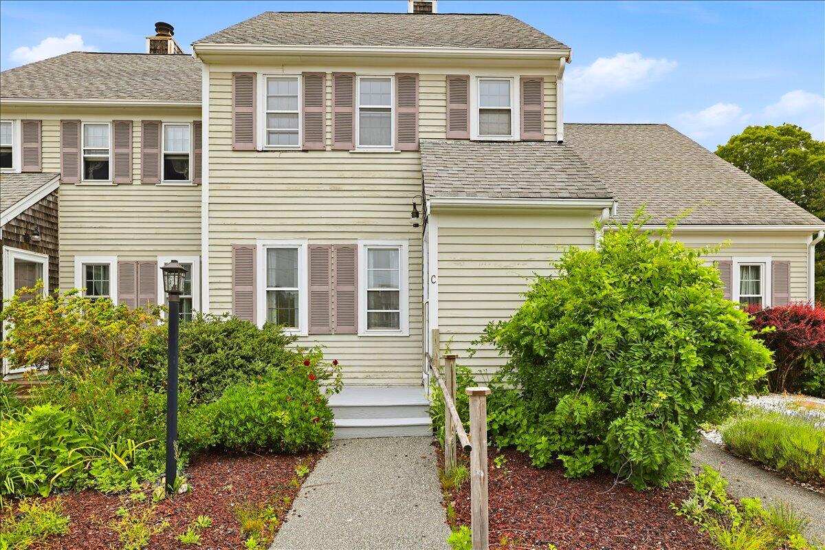 18 Woodview Drive UNIT 8C