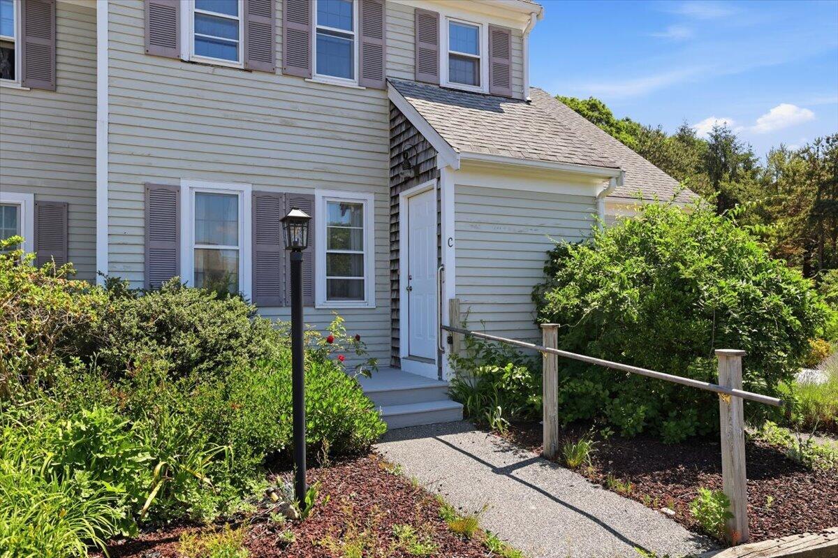 18 Woodview Drive UNIT 8C