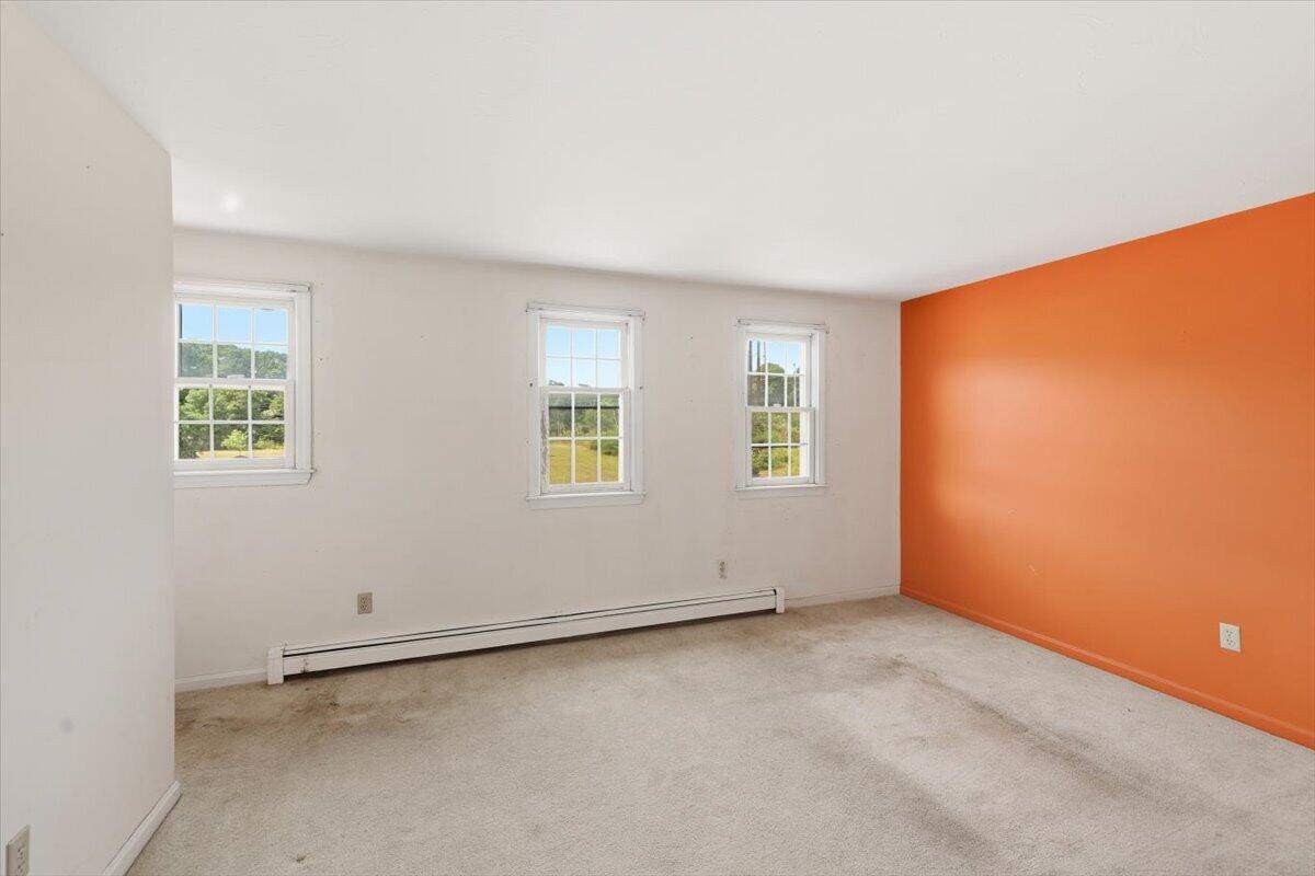 18 Woodview Drive UNIT 8C