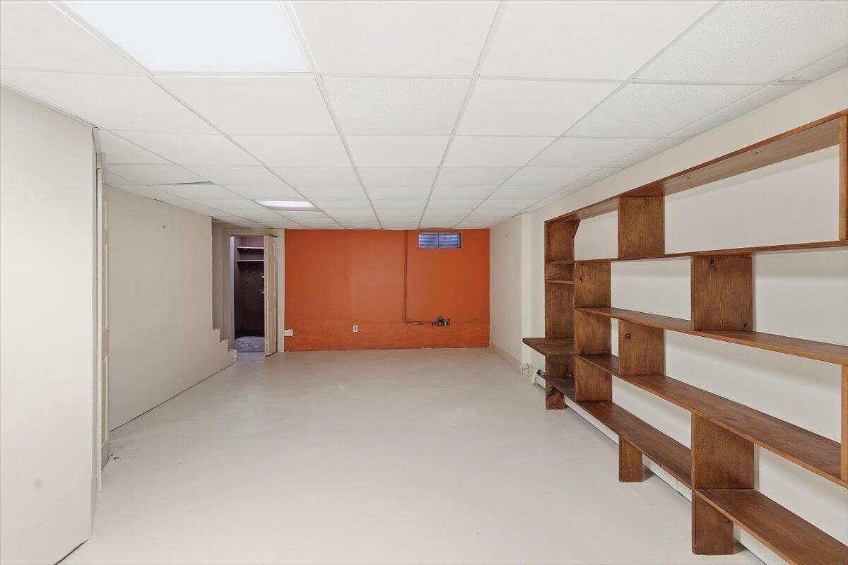 18 Woodview Drive UNIT 8C