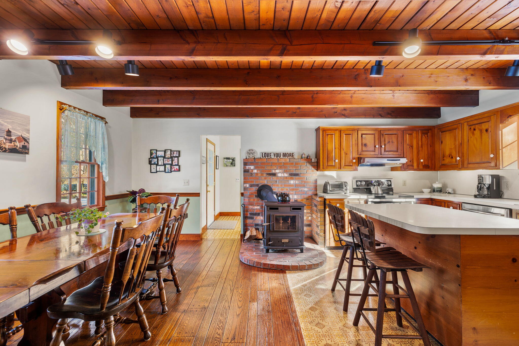 25 Indian Pond Road