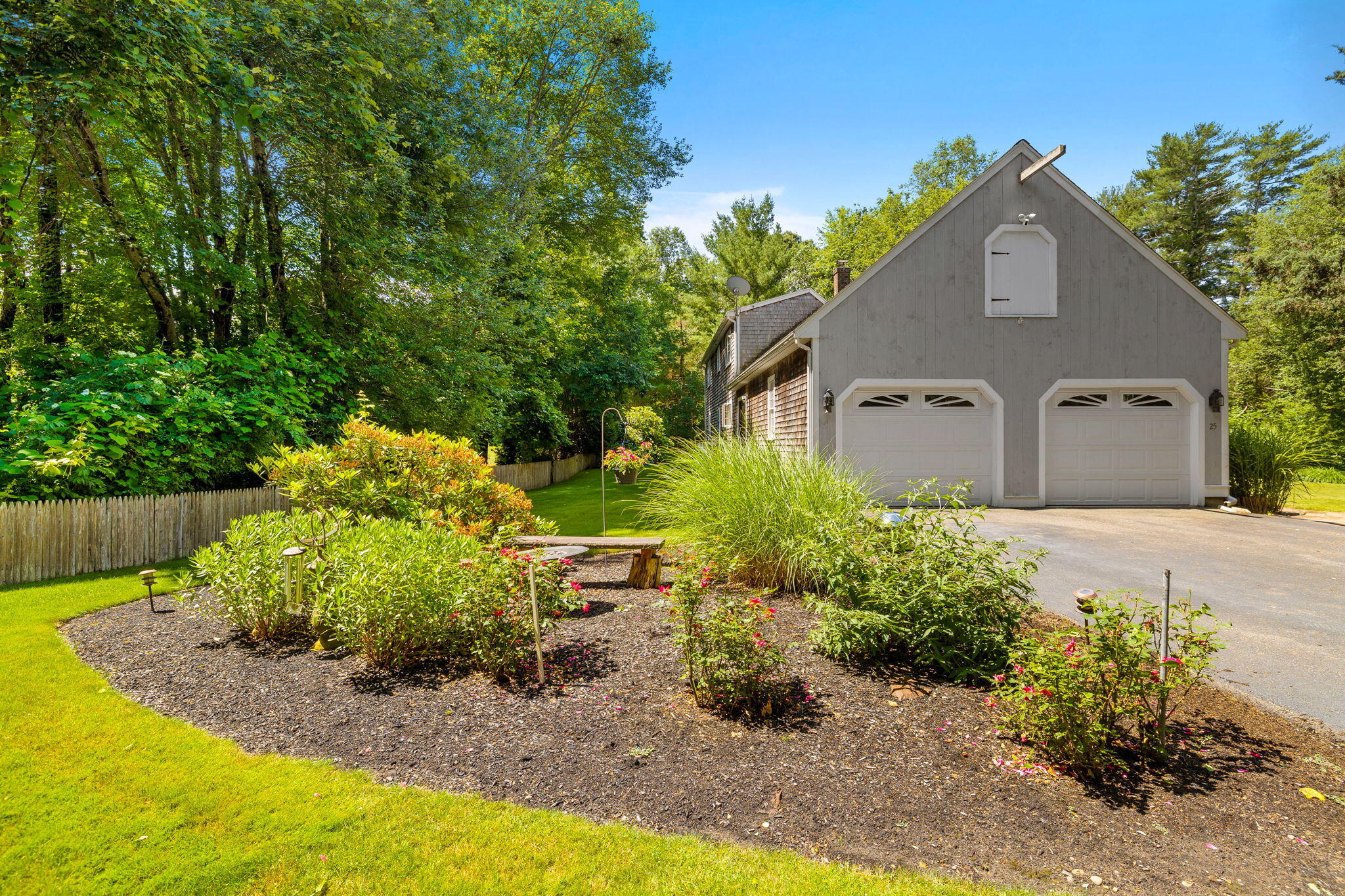 25 Indian Pond Road