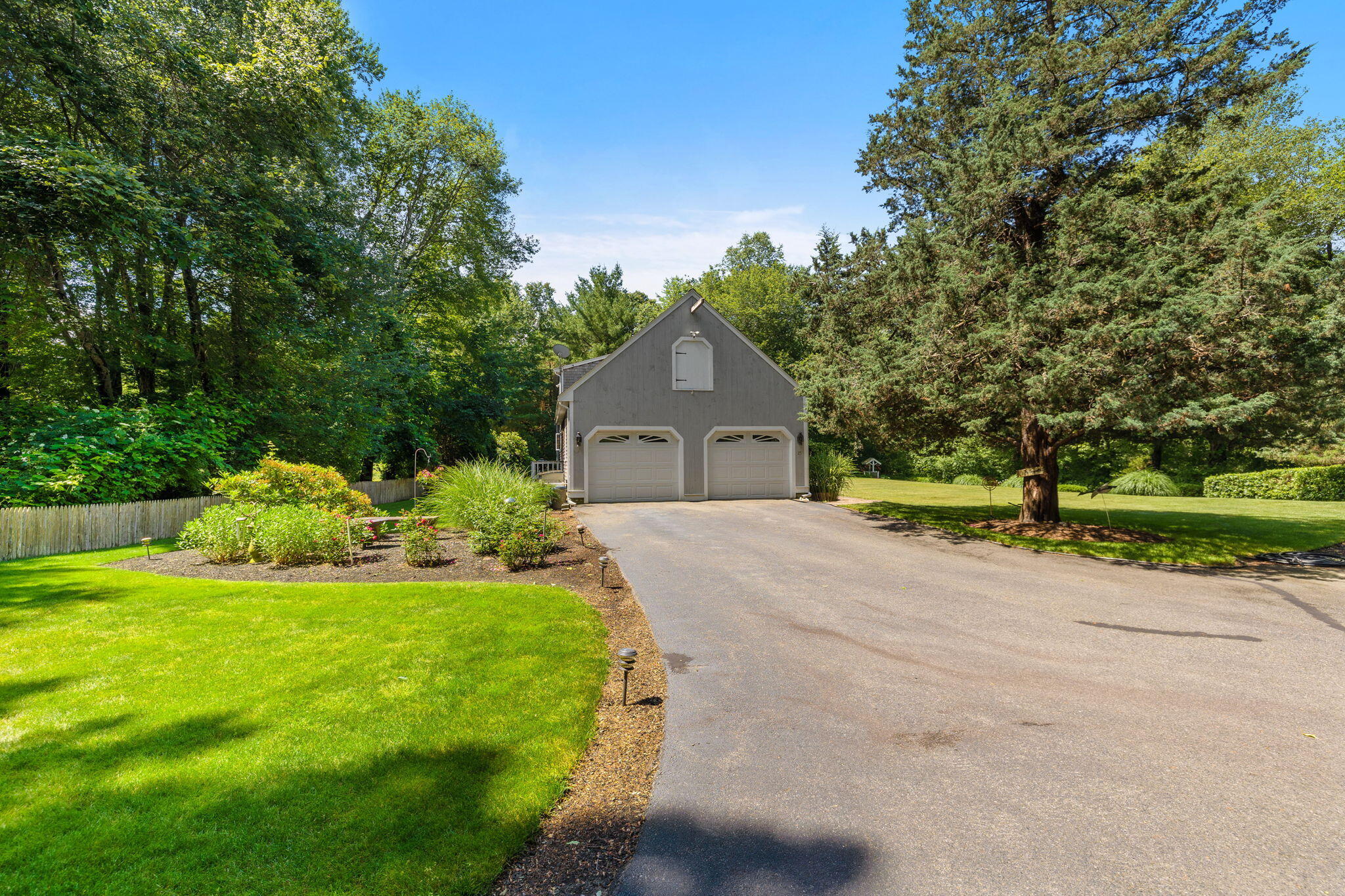 25 Indian Pond Road