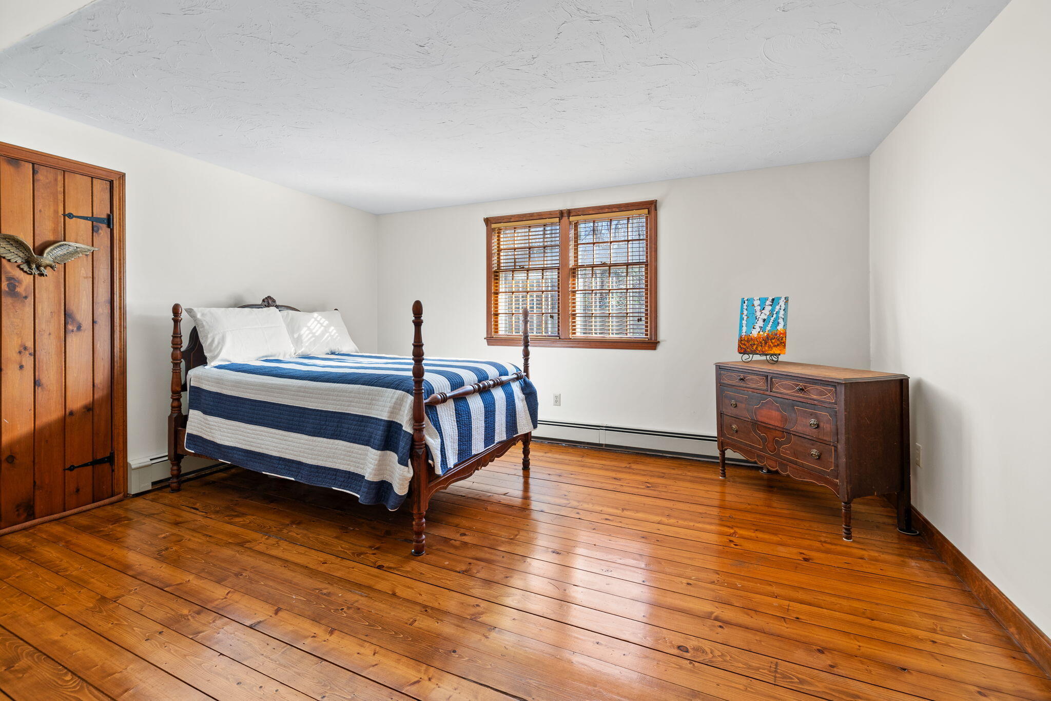 25 Indian Pond Road