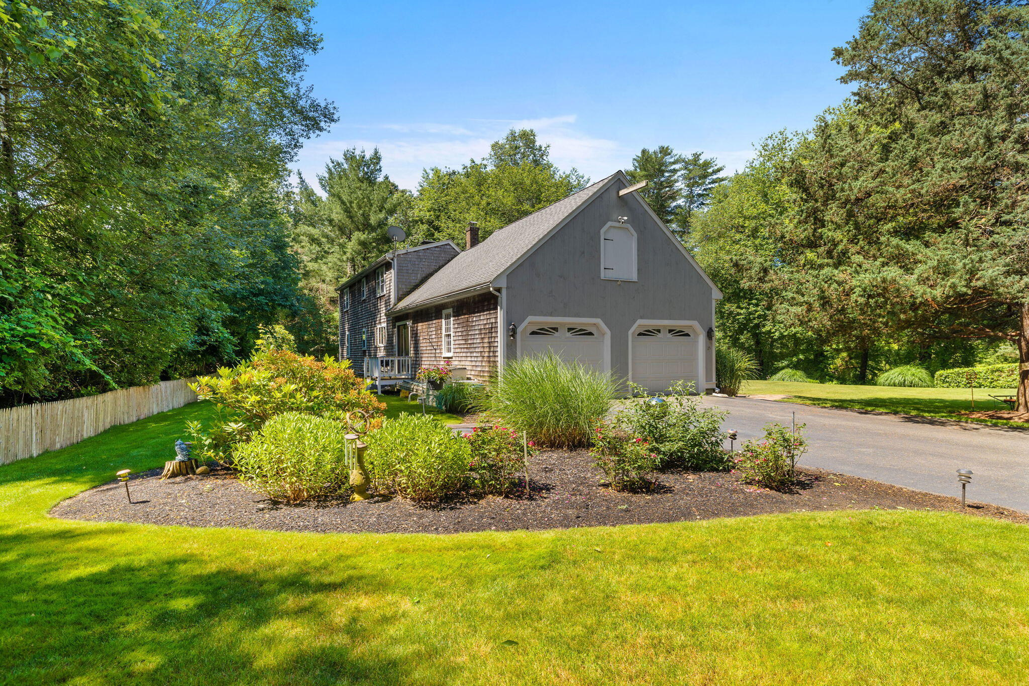 25 Indian Pond Road