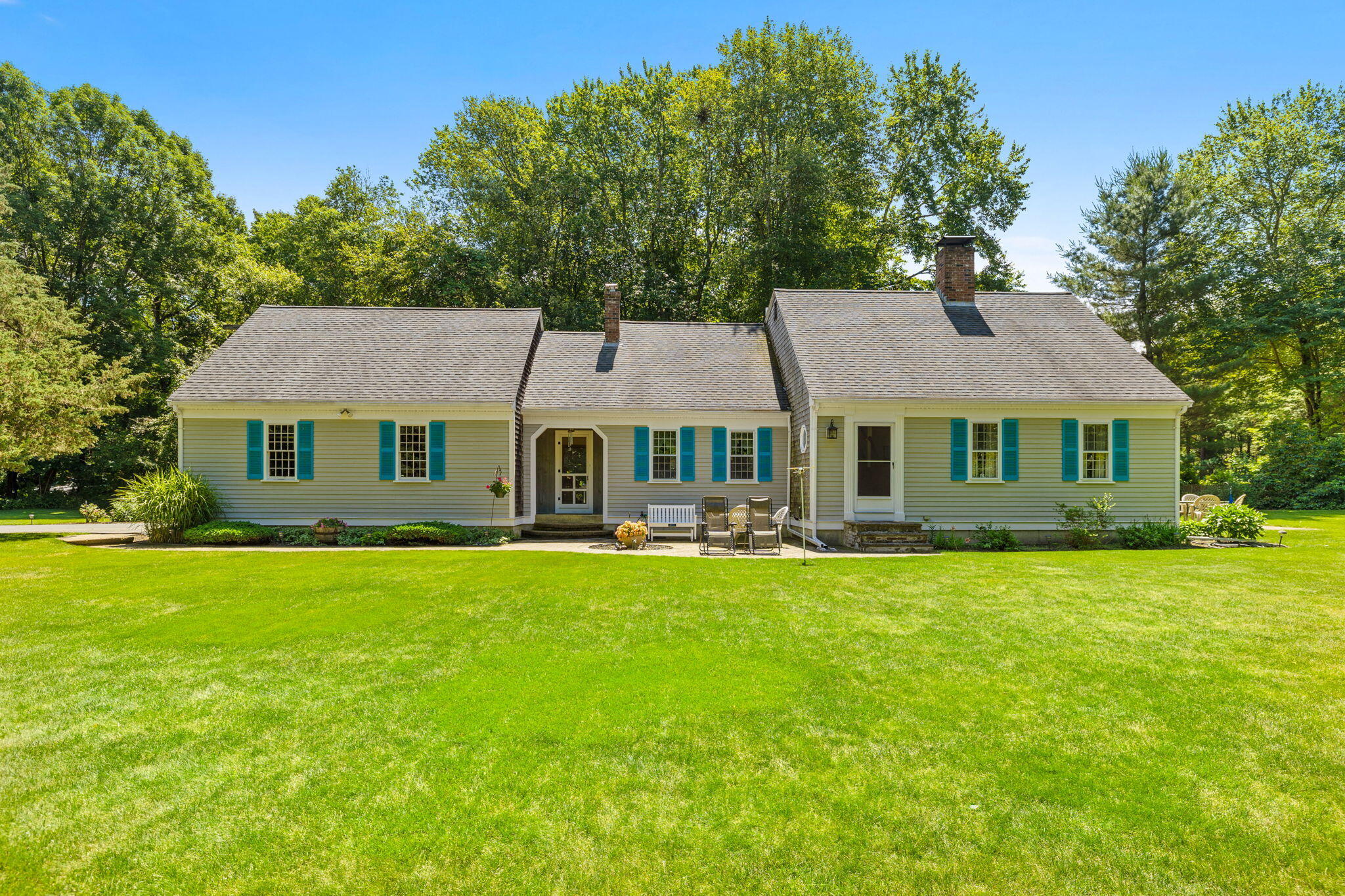 25 Indian Pond Road