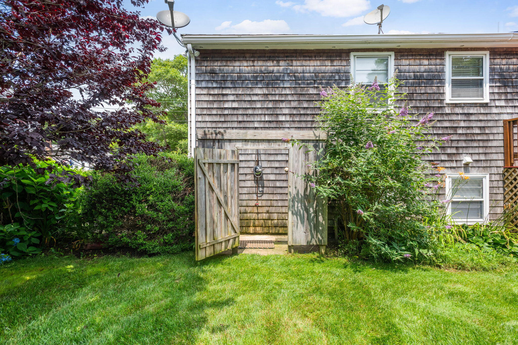 63 Ellsworth Drive