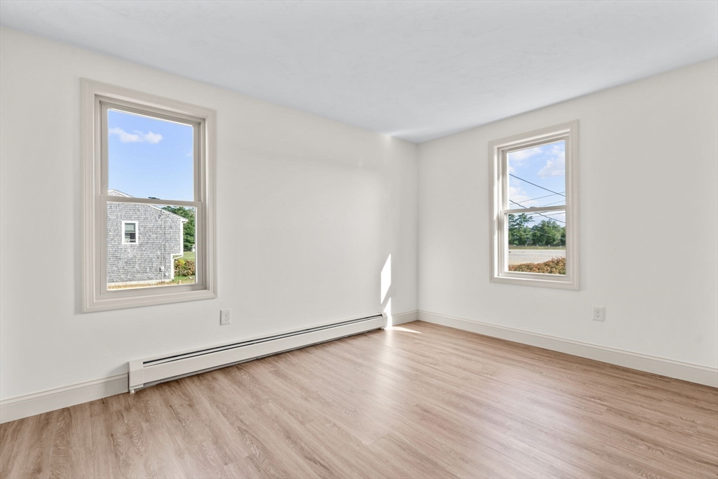 16 Pine St