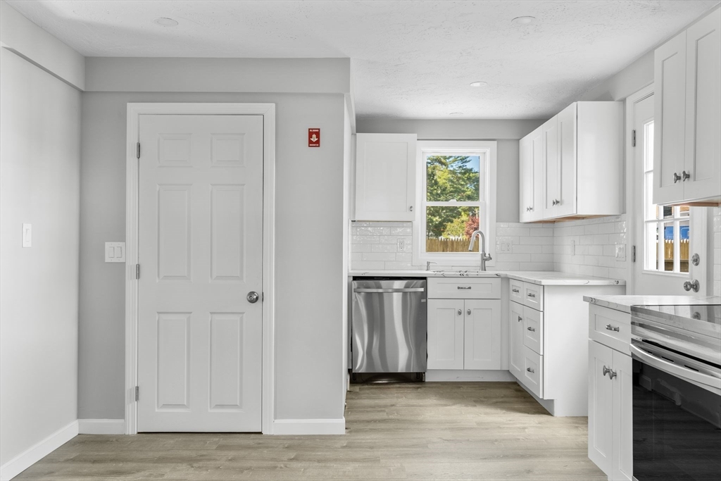 22 Cedar Dr