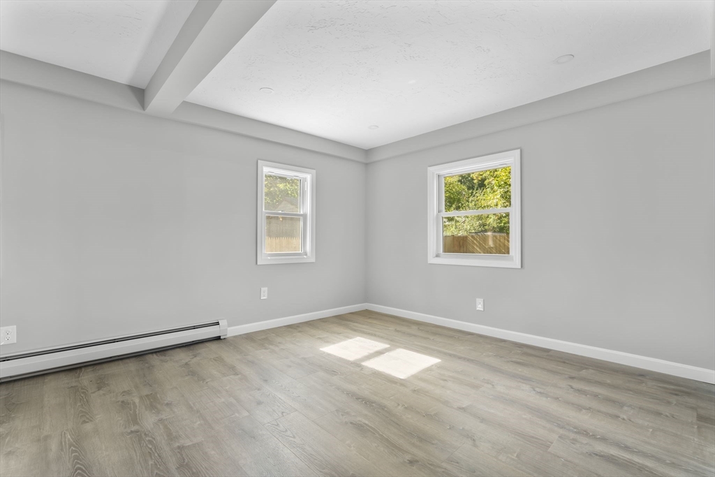 22 Cedar Dr