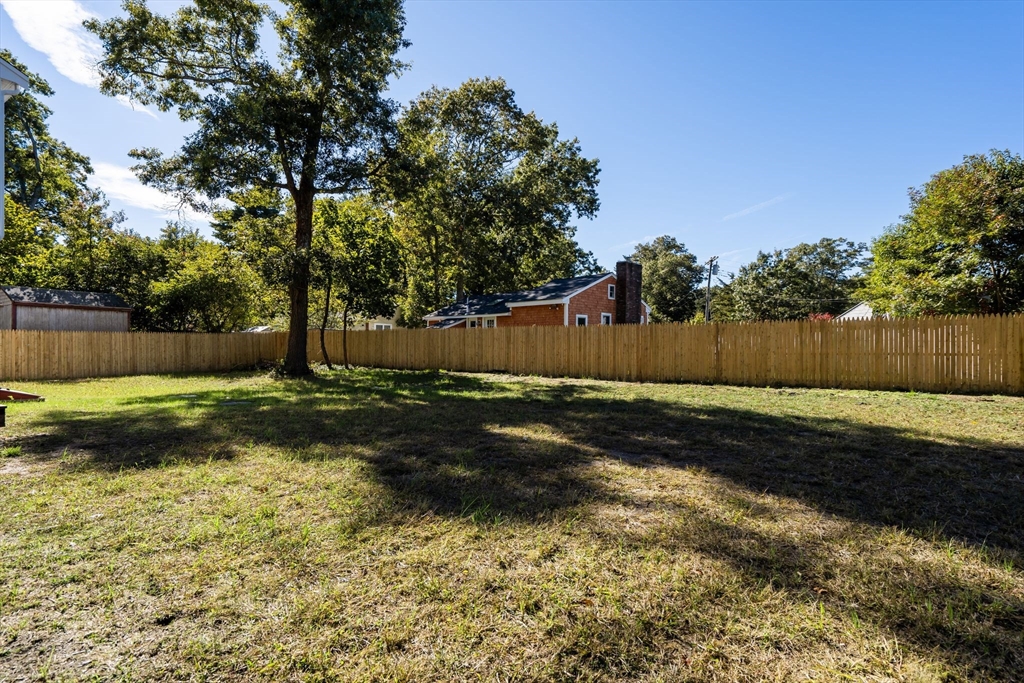 22 Cedar Dr