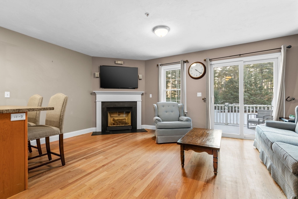 30 Copper Lantern Ln # 30