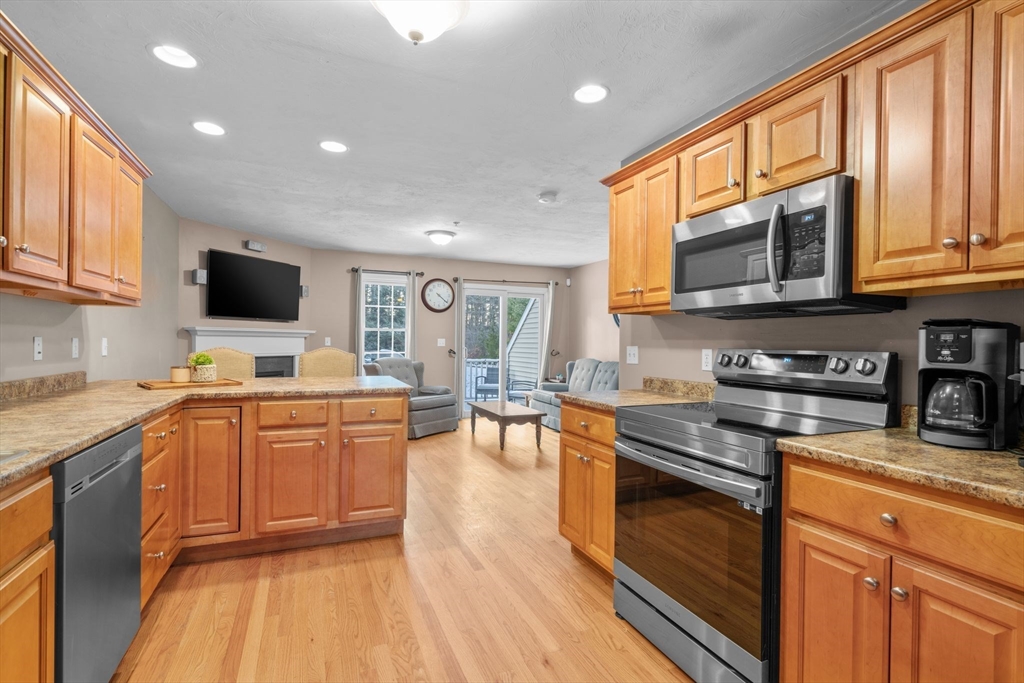 30 Copper Lantern Ln # 30