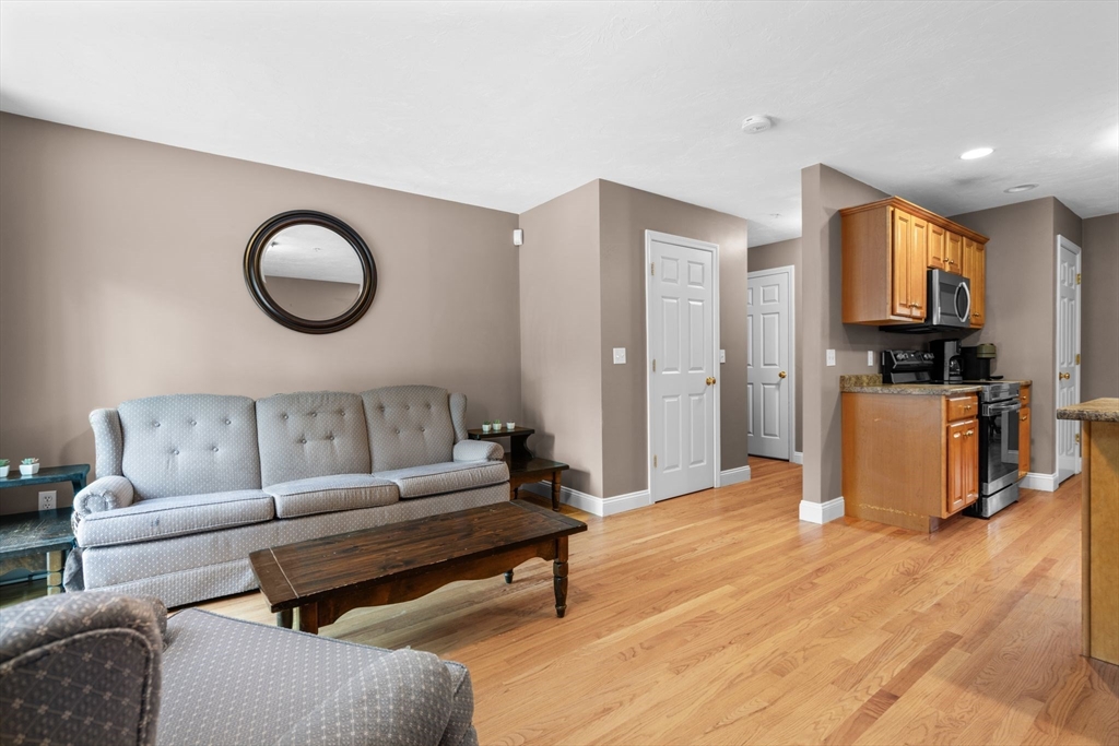 30 Copper Lantern Ln # 30