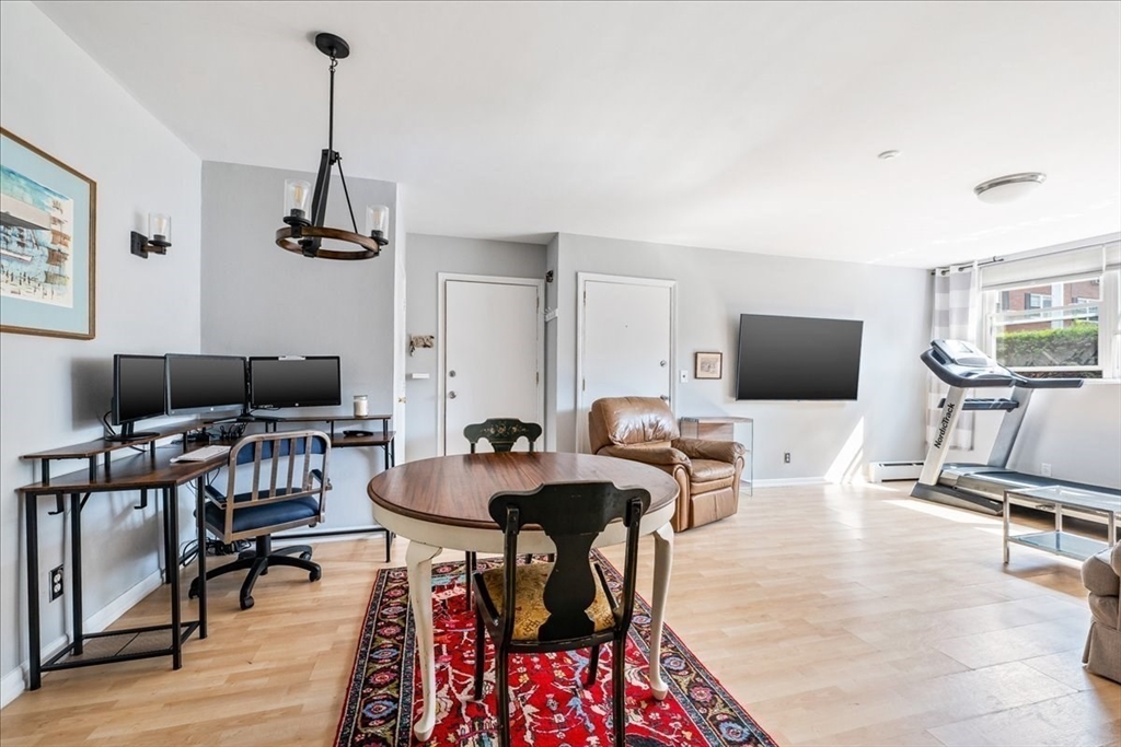 8 Tara Dr # 1