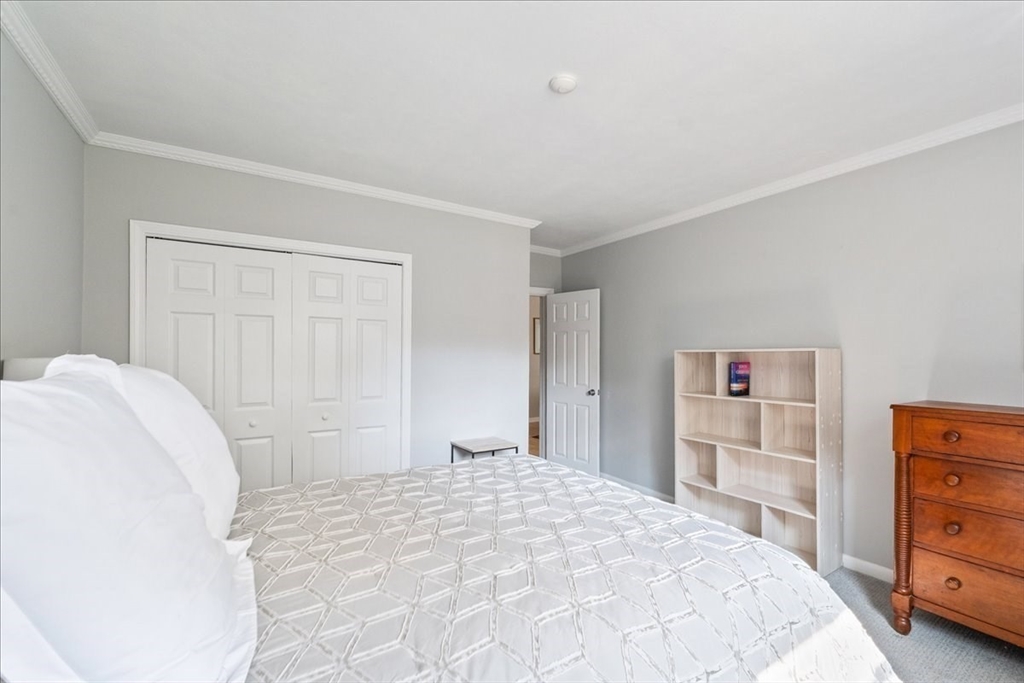 8 Tara Dr # 1