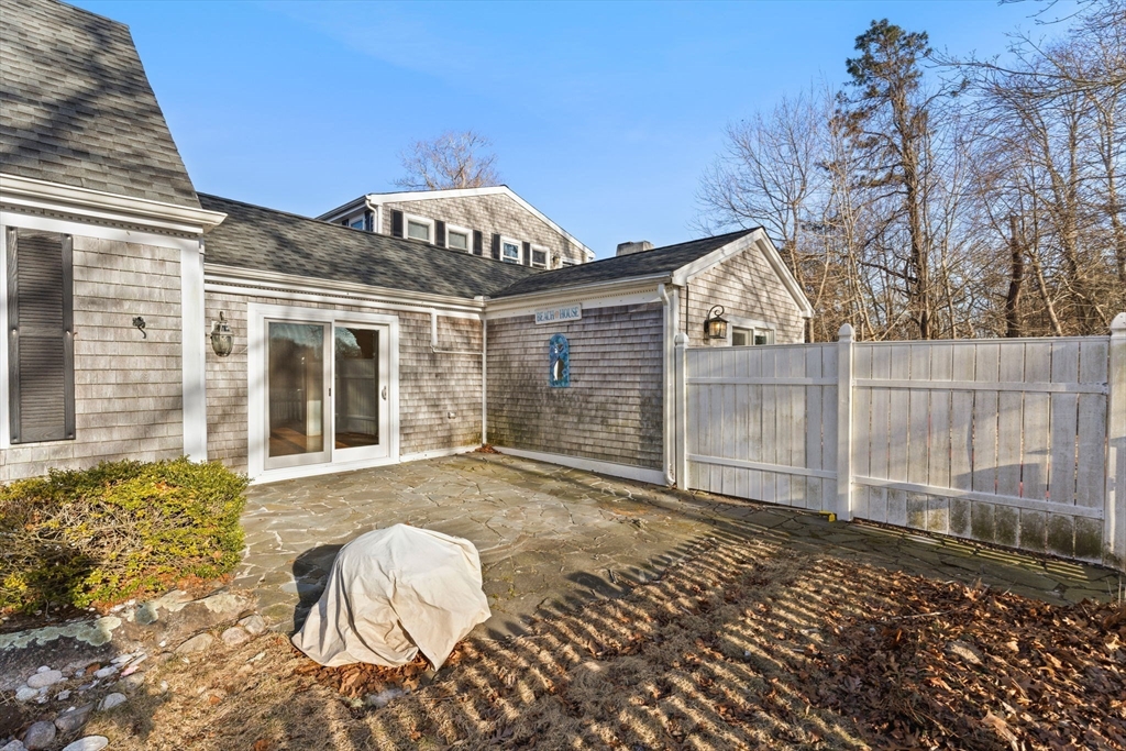 262 Main St # A