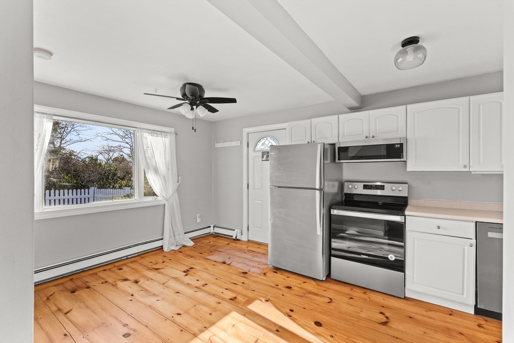262 Main St # A